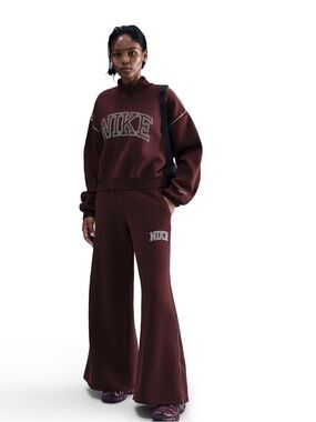Nike Women's phoenix fleece mockneck sweatshirt and  Wide-Leg Sweatpants